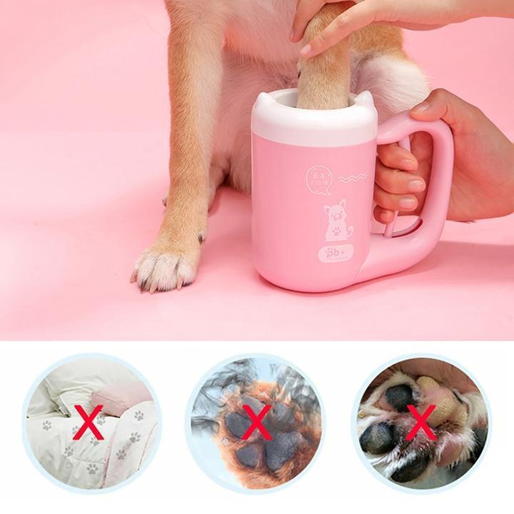 Detergente portatile per zampe di cane