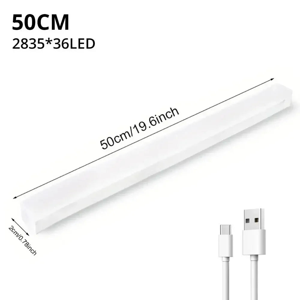 Luce LED con sensore di movimento, disponibile bianco caldo e bianco freddo